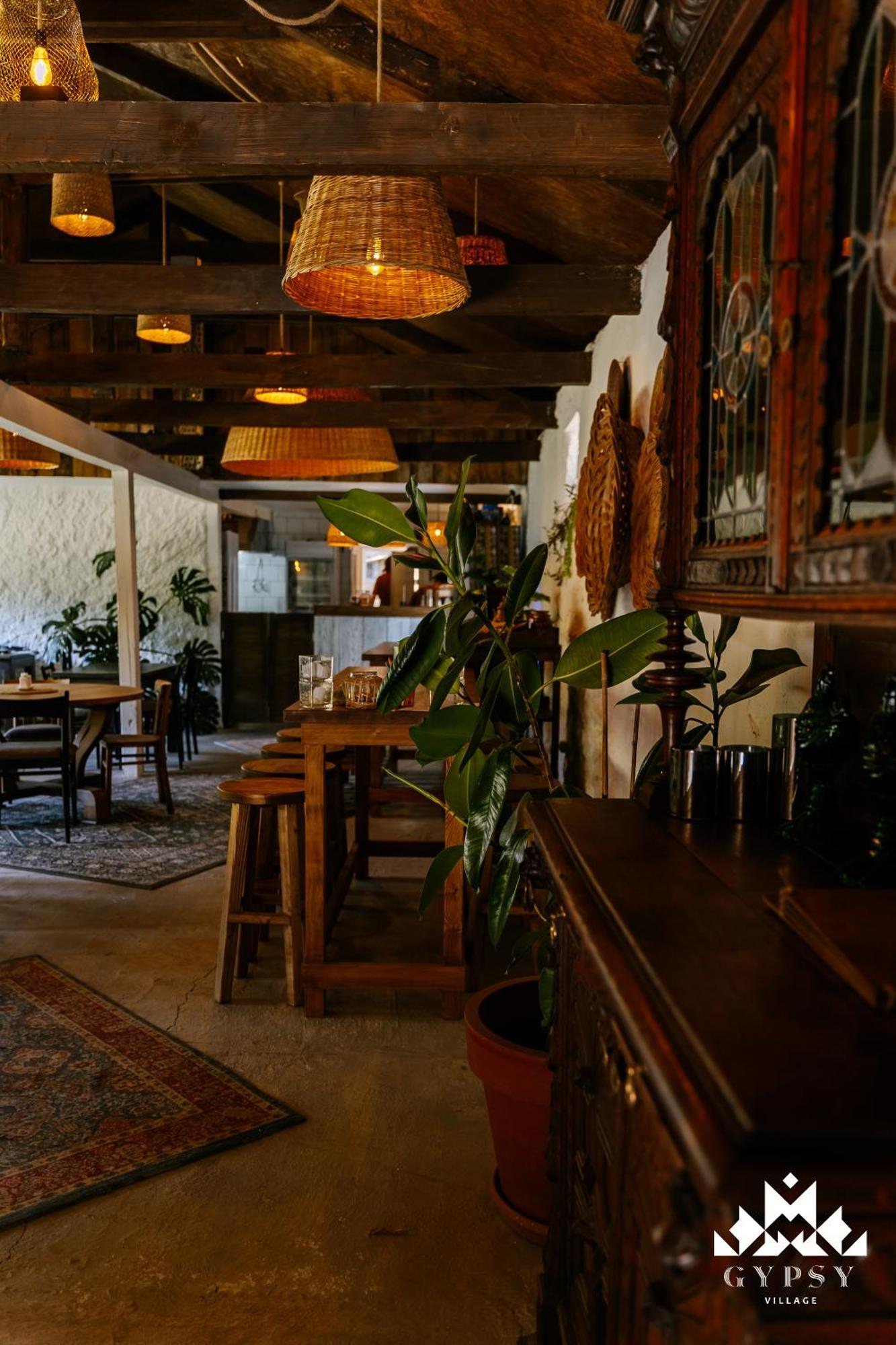 Gipsy Village Park Hotel Asureti Exterior photo